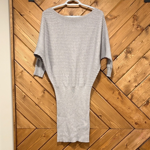 Dynamite Light Gray Ribbed Knit Top/Dress Small - Picture 1 of 4